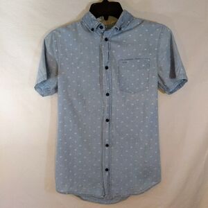 Tailored Fit Casual Button Down